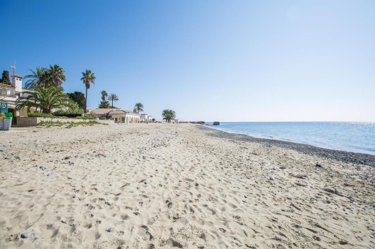 Mistral Seafront Up. Vistas Al Mar Apartment Mont-roig del Camp Luaran gambar